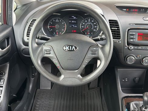 Used 2018 Kia Forte LX FWD image 15