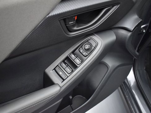 New 2026 Subaru Crosstrek 2.0i Premium image 9