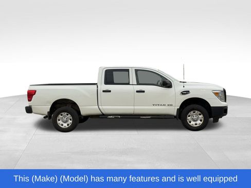 Used 2018 Nissan Titan S w/ GAWR Package AWD/4WD image 10
