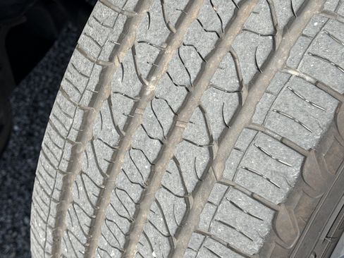 Used 2023 Dodge Durango GT AWD/4WD image 12