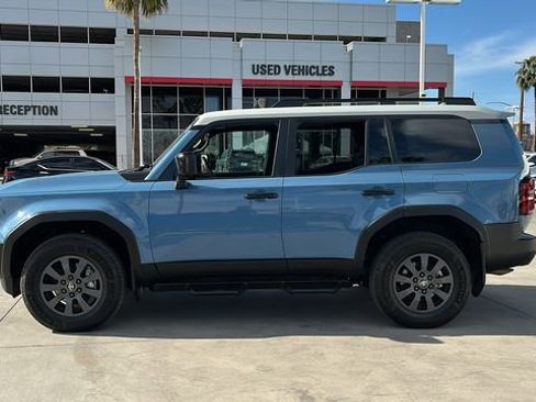 Used 2024 Toyota Land Cruiser image 3