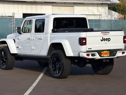 Used 2021 Jeep Gladiator Overland image 6