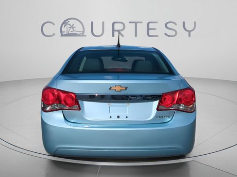 Used 2011 Chevrolet Cruze LS w/ Connectivity Package FWD image 6