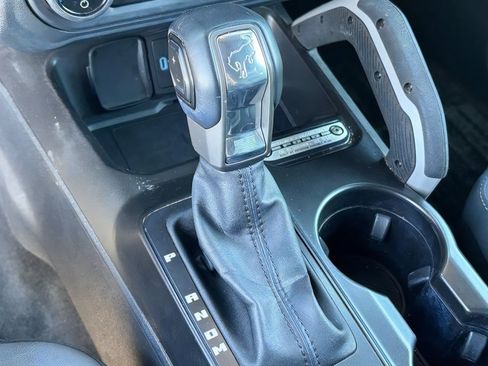 Used 2022 Ford Bronco Outer Banks w/ Sasquatch Package AWD/4WD image 32