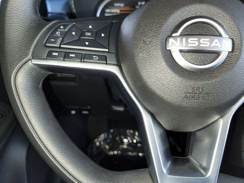 Used 2025 Nissan Versa SV FWD image 24