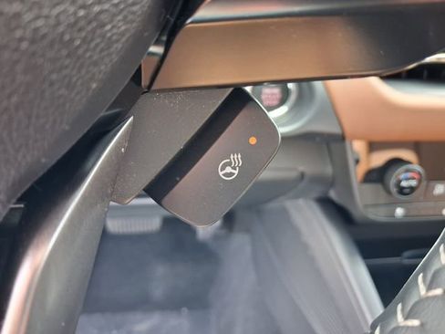 New 2026 Subaru Outback Touring XT AWD/4WD image 33