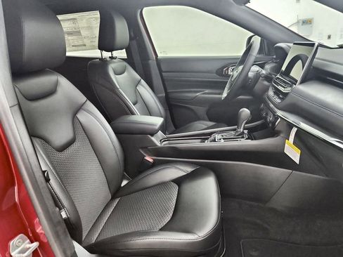 New 2026 Jeep Compass Latitude image 32