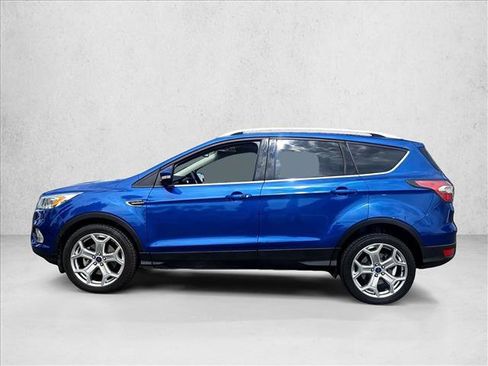 Used 2017 Ford Escape Titanium w/ Equipment Group 301A AWD/4WD image 5