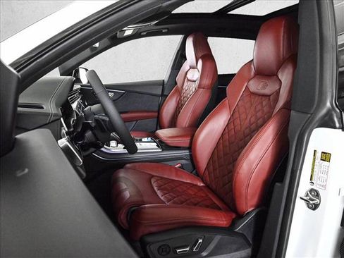 New 2026 Audi SQ8 Premium Plus AWD/4WD image 17