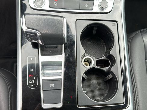 Used 2021 Audi Q7 3.0T Premium Plus image 21
