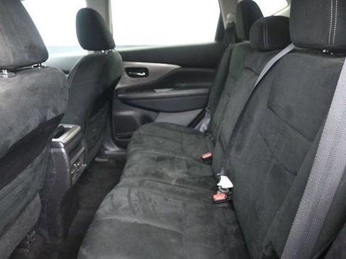 Used 2017 Nissan Murano S FWD image 18