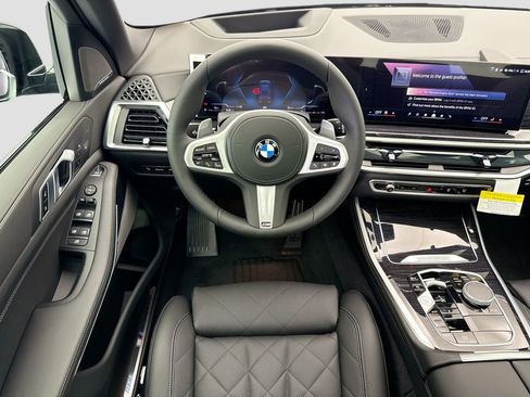 Used 2026 BMW X5 xDrive40i w/ M Sport Package AWD/4WD image 10