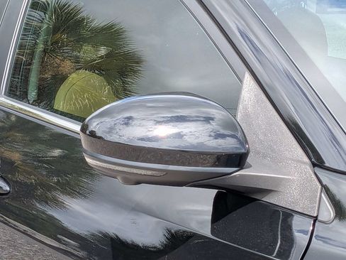 Used 2025 Nissan Sentra SV w/ SV Premium Package FWD image 10