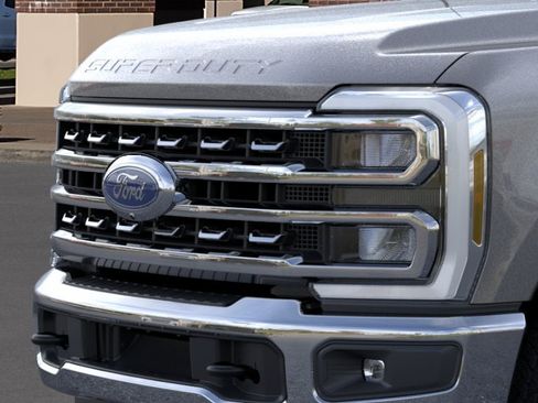 New 2026 Ford F250 Lariat w/ Chrome Package AWD/4WD image 17