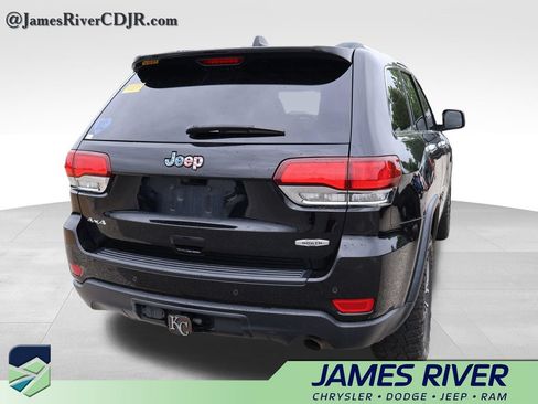 Used 2020 Jeep Grand Cherokee Laredo w/ Quick Order Package 2BN North AWD/4WD image 17