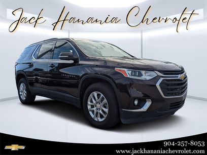 Used 2021 Chevrolet Traverse LT
