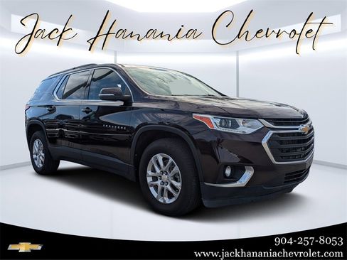 Used 2021 Chevrolet Traverse LT image 1