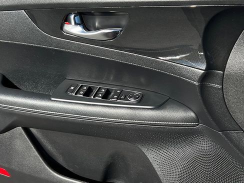 Used 2021 Kia Forte GT-Line w/ GT-Line Premium Package image 19