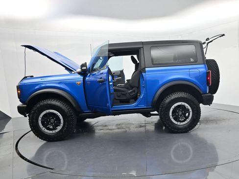 Used 2023 Ford Bronco Badlands w/ Sasquatch Package AWD/4WD image 66
