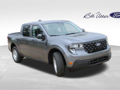 New 2026 Ford Maverick XL w/ Equipment Group 101A AWD/4WD image 2