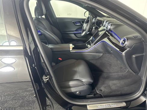 Used 2025 Mercedes-Benz C 300 Sedan image 14