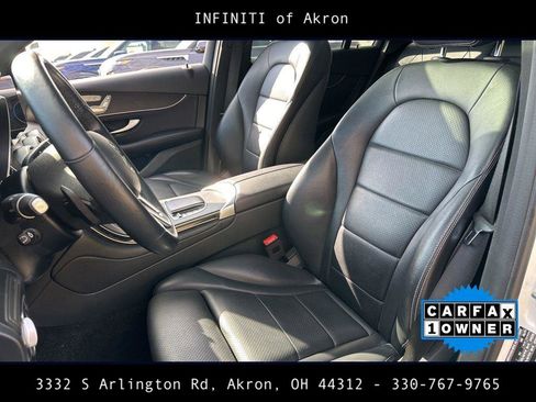 Used 2021 Mercedes-Benz GLC 300 4MATIC image 47