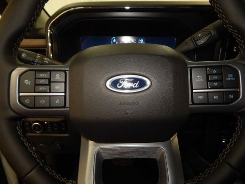 New 2026 Ford F350 Lariat w/ Lariat Ultimate Package image 28