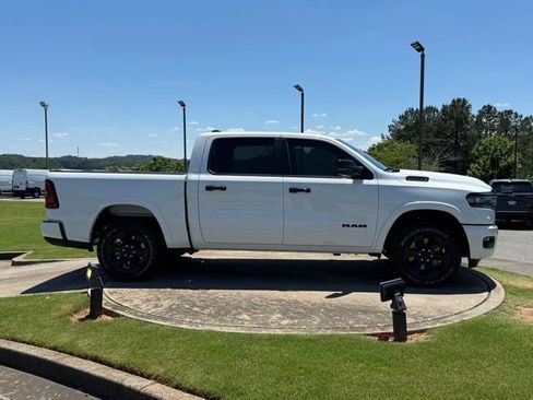 New 2026 RAM 1500 Big Horn w/ Night Edition AWD/4WD image 8