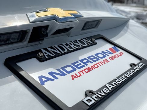 Used 2017 Chevrolet Sonic LT w/ Convenience Package image 14