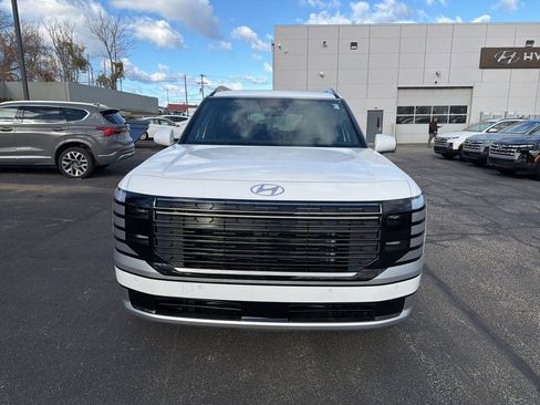 New 2026 Hyundai Palisade Calligraphy image 2