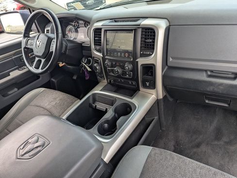 Used 2017 RAM 1500 Big Horn AWD/4WD image 30