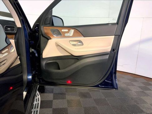 Used 2022 Mercedes-Benz GLE 450 4MATIC image 52