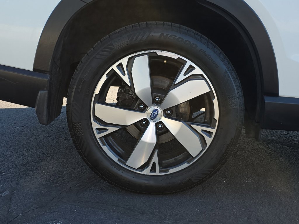 Used 2020 Subaru Forester Touring AWD/4WD image 17