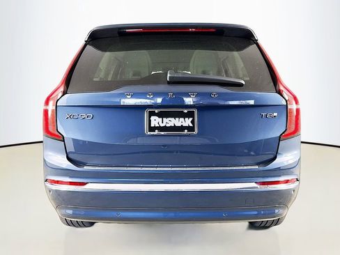 New 2026 Volvo XC90 T8 Ultra w/ Protection Package Premier AWD/4WD image 6