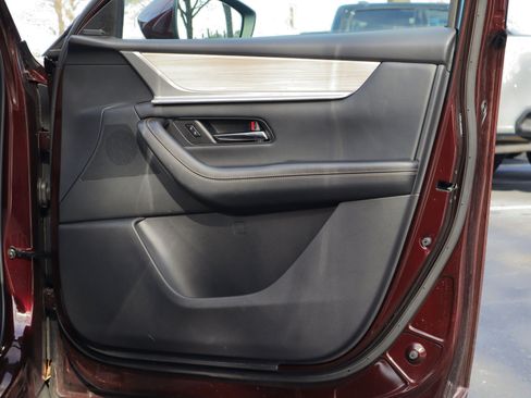 Certified 2024 MAZDA CX-90 Plug-In Hybrid w/ Premium Pkg image 27