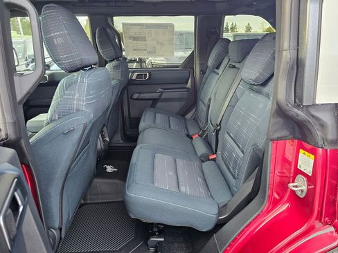 New 2025 Ford Bronco Heritage Edition AWD/4WD image 15