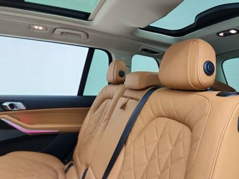 Used 2026 BMW X7 xDrive40i image 34