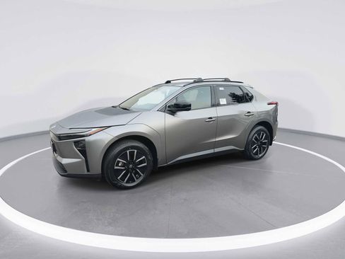 New 2026 Toyota bZ XLE Plus image 4