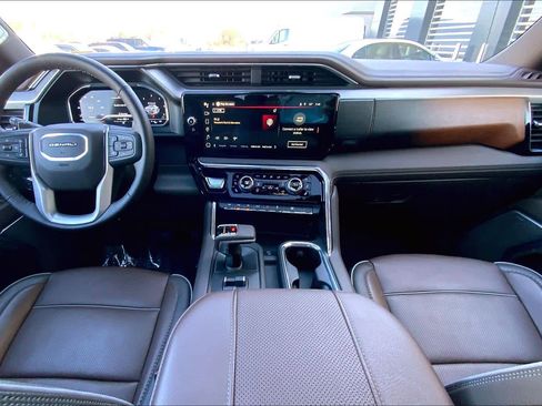 Used 2024 GMC Sierra 1500 Denali w/ Denali Reserve Package image 14