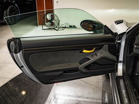 Certified 2025 Porsche 718 Boxster Spyder RS image 51