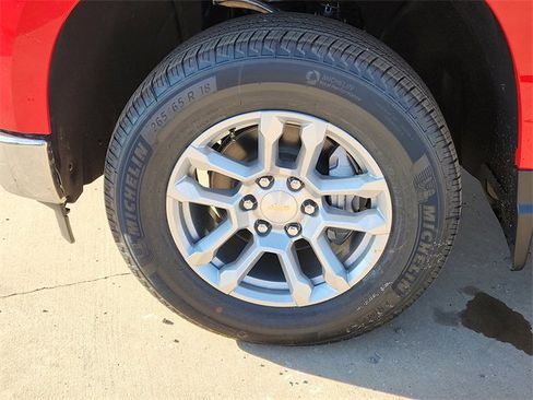 New 2026 Chevrolet Silverado 1500 LT image 7