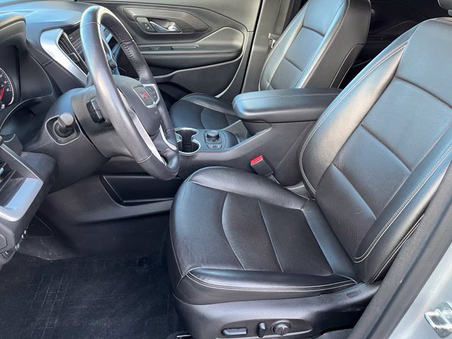 Used 2022 GMC Terrain SLT w/ Infotainment Package II AWD/4WD image 15