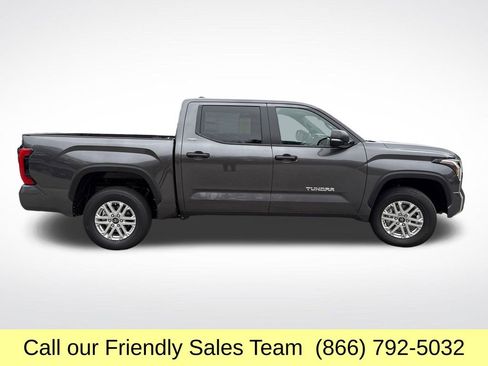 New 2026 Toyota Tundra SR5 w/ SR5 Convenience Package image 6