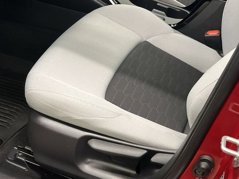 Used 2025 Toyota Corolla SE image 13