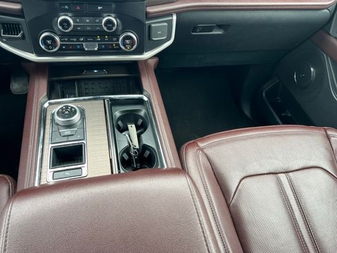 Used 2024 Ford Expedition Max Limited image 38