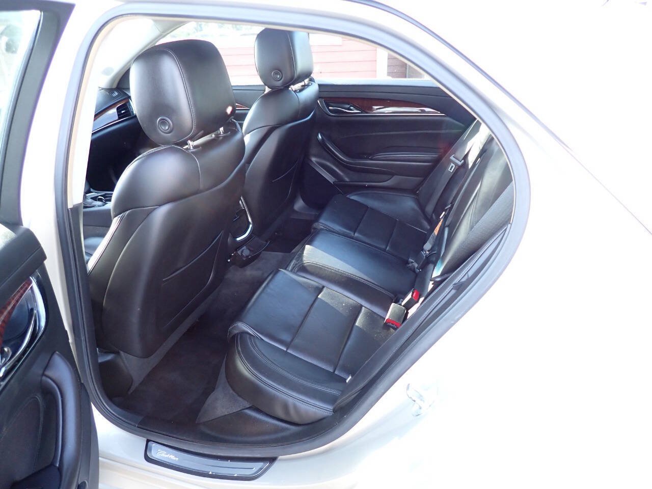 Used 2015 Cadillac CTS AWD Sedan w/ Seating Package image 8