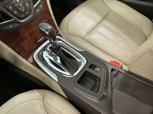 Used 2016 Buick Regal Premium FWD image 15
