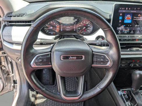 Used 2022 Jeep Compass Latitude w/ Convenience Group AWD/4WD image 20