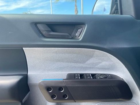 New 2026 Ford Maverick XLT image 18