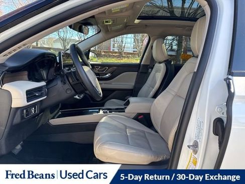 Used 2025 Lincoln Corsair Reserve w/ Equipment Group 202A image 11